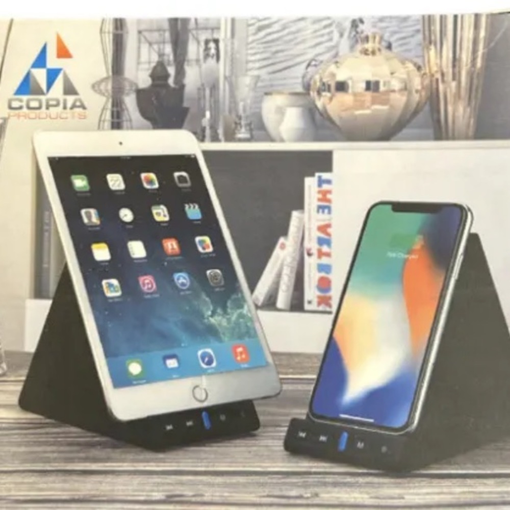 Copia Wireless Charging Speaker Bluetooth 5.0 Smart chip NWT